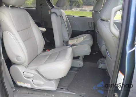 2016 Toyota Sienna Xle Premium 8 Passenger from USA, damaged, VIN 5TDYK3DC0GS766059